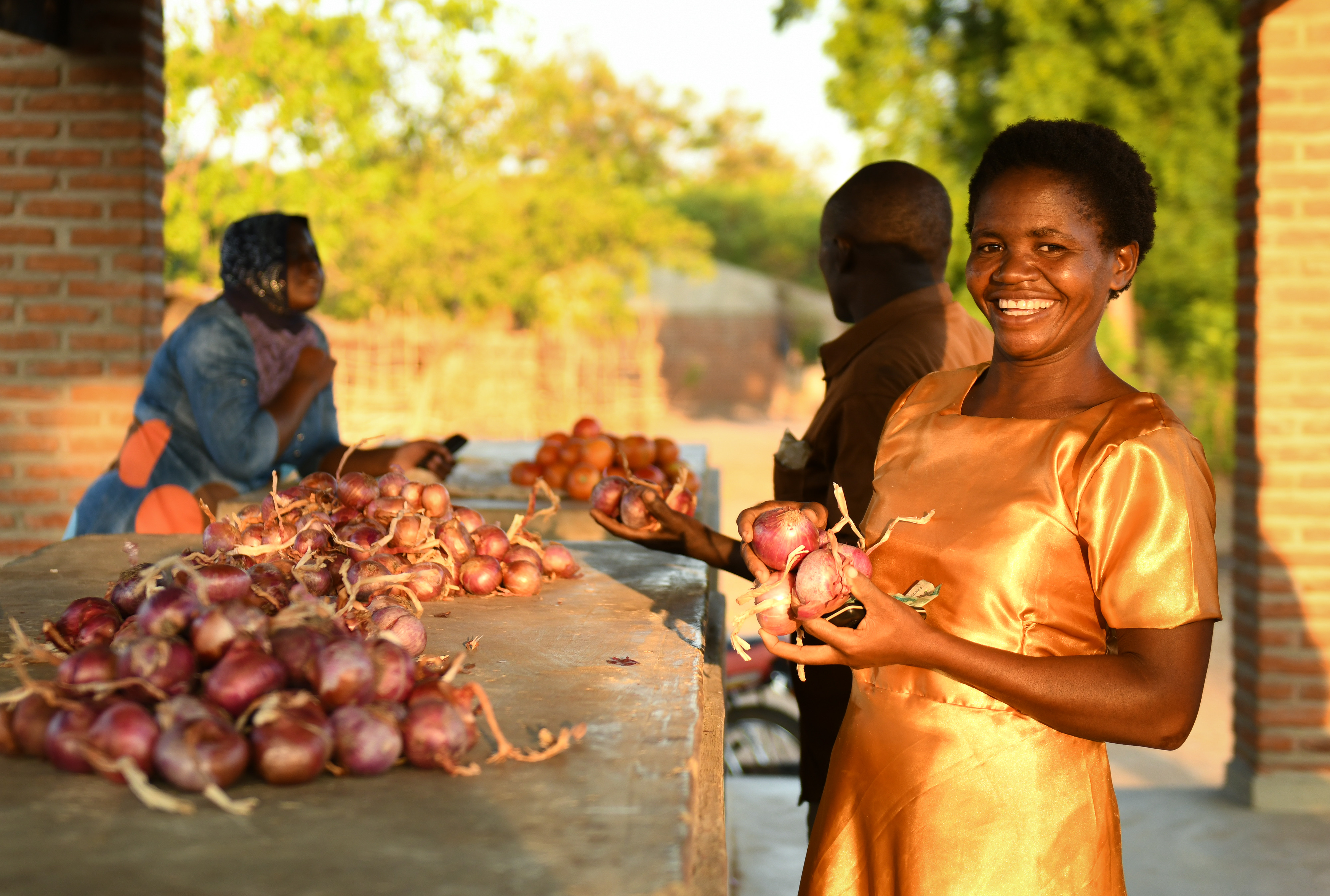 Beatrice selling onion